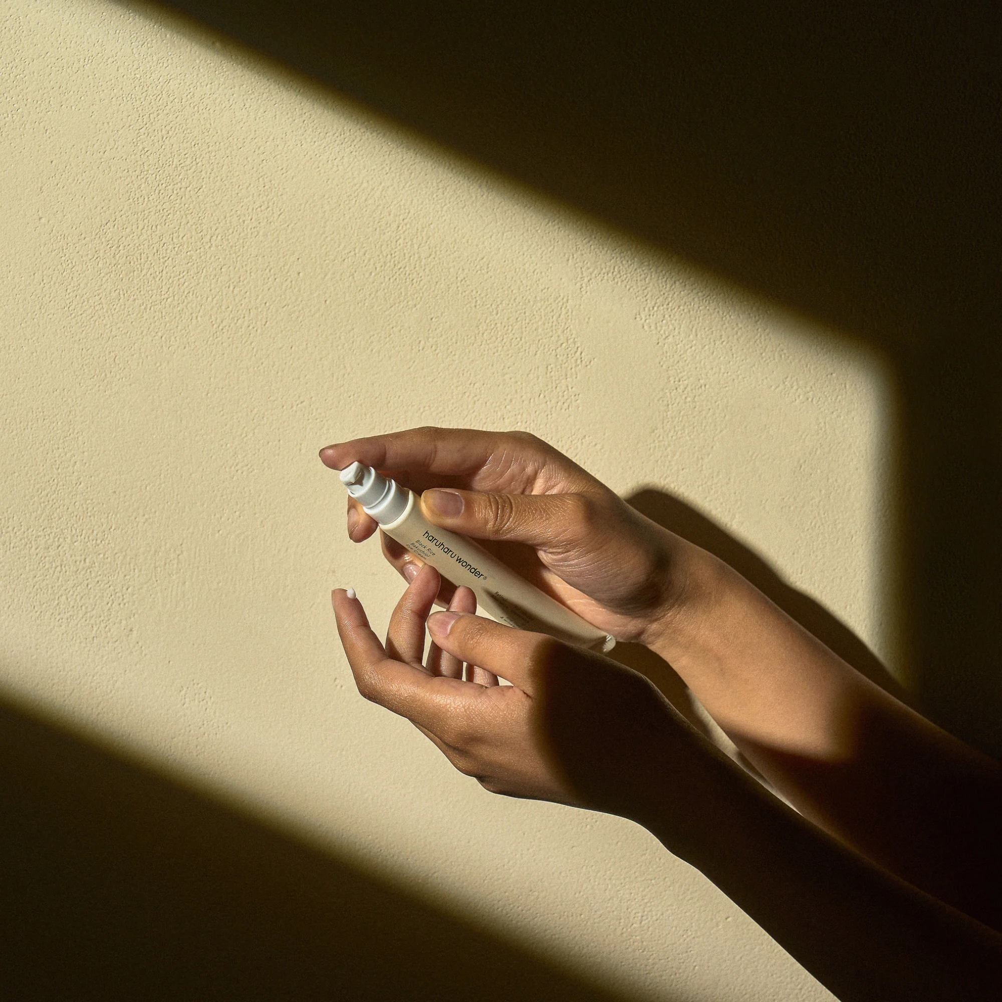 haruharu wonder Black Rice Bakuchiol Eye Cream 20ml - Image 2