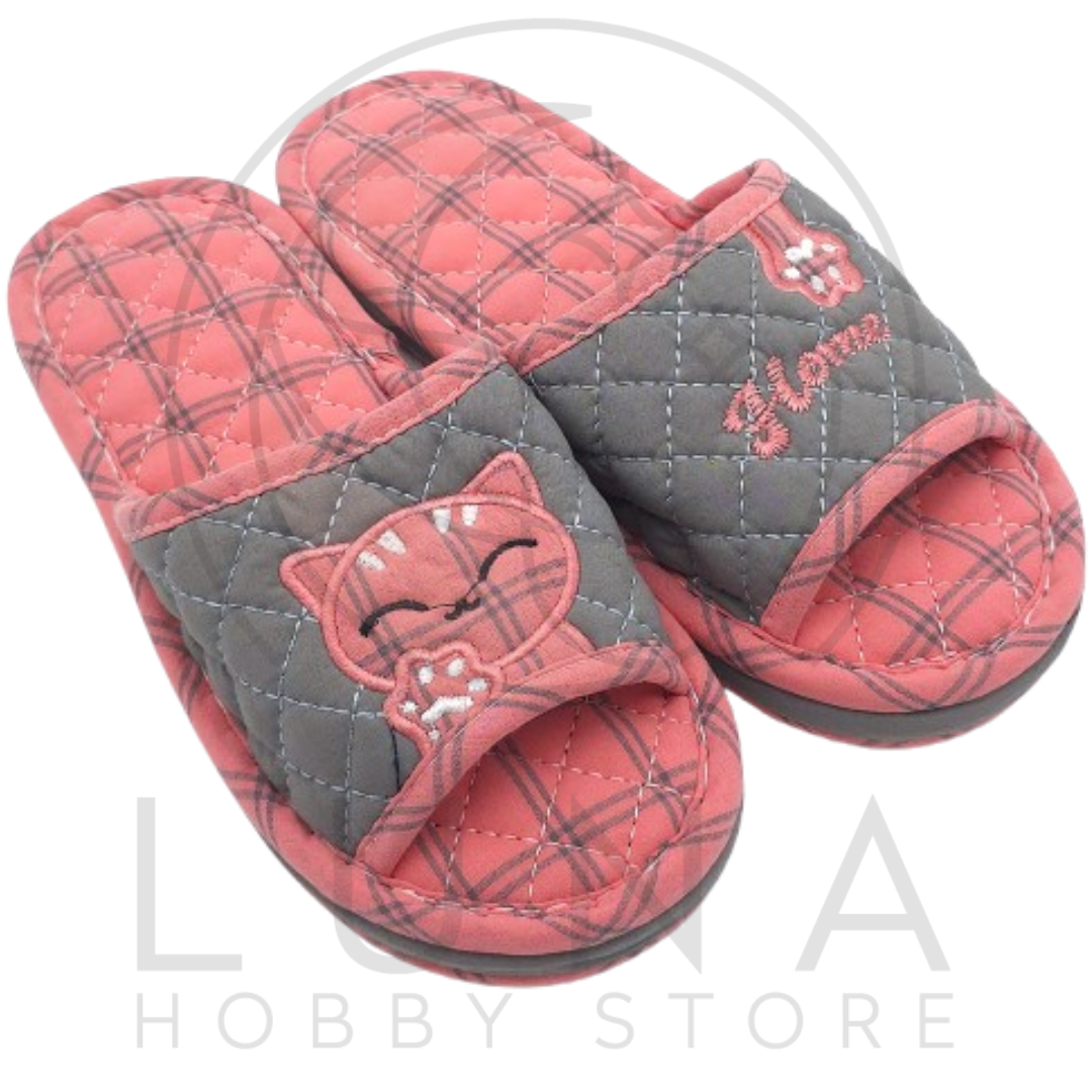 Women’s Cat Home 3-Tier Slippers | Quilted Indoor Slides | One Size - Image 5