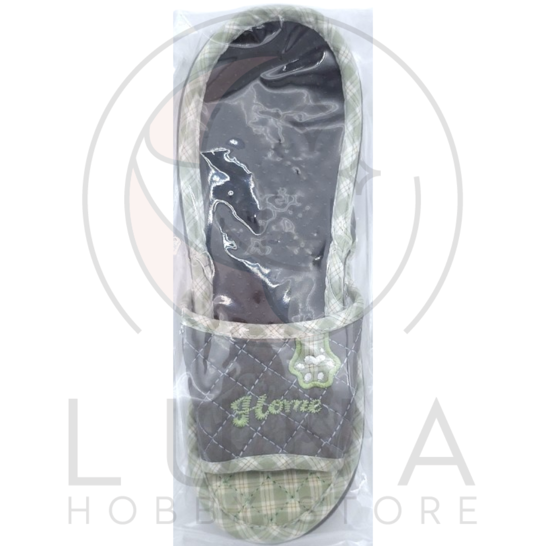 Women’s Cat Home 3-Tier Slippers | Quilted Indoor Slides | One Size - Image 7